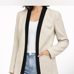 Evan Picone Beige Blazer with Black Accent